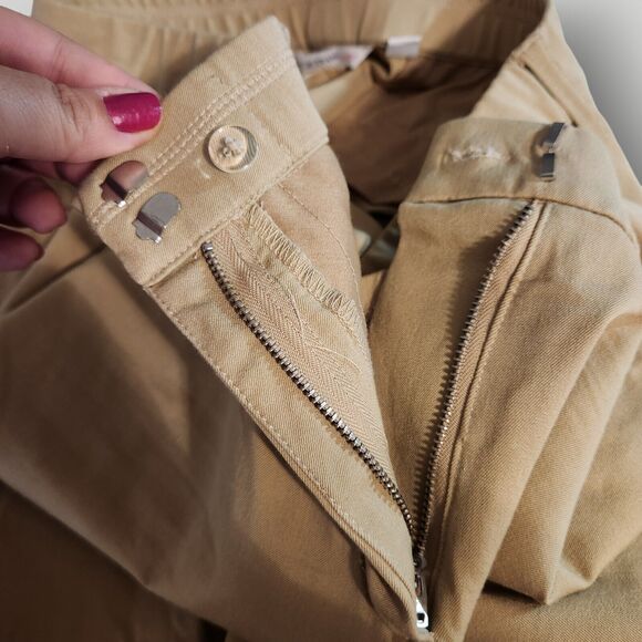 Isaac Mizrahi Live Women's 16 Khaki Tan Straight Leg STRETCH Chino Pants - Picture 4 of 12